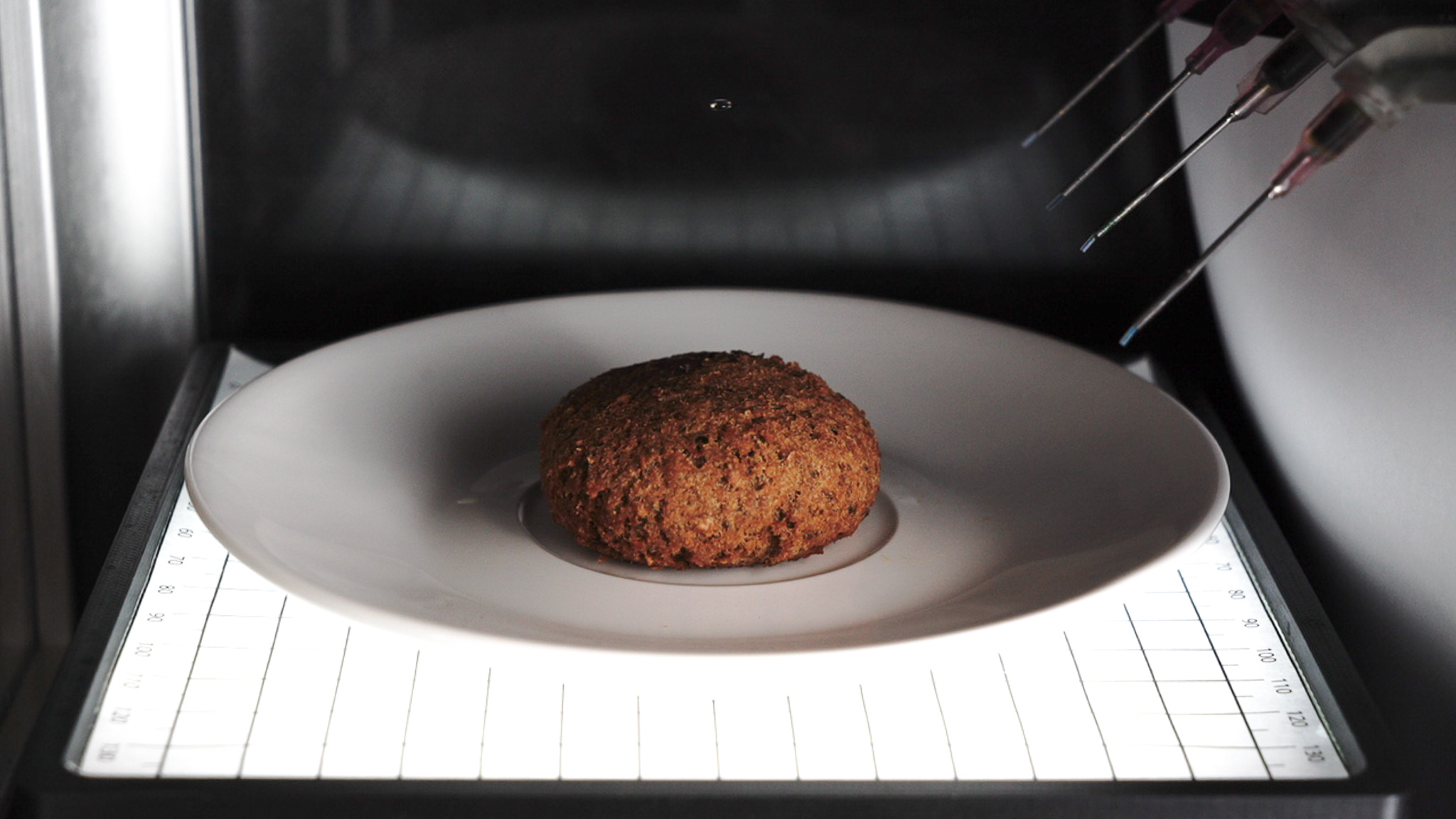 Held in Air detail 5